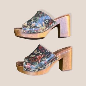 70s Inspired “Altoria” Platform Heels by White Mountain